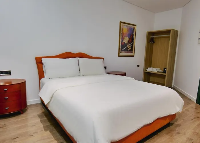 Asi Rooftop Hotel