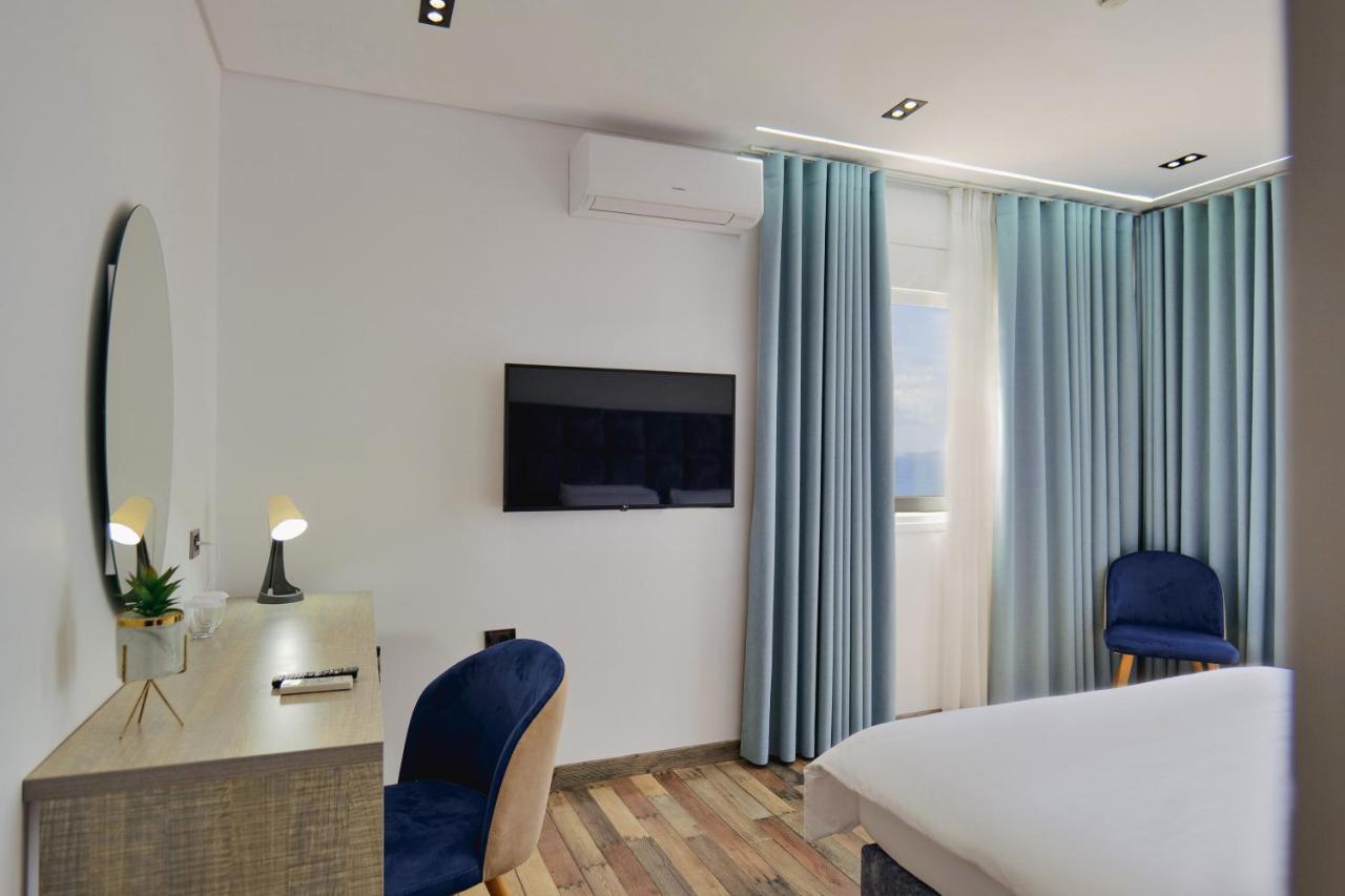 Asi Rooftop 4* Sarande